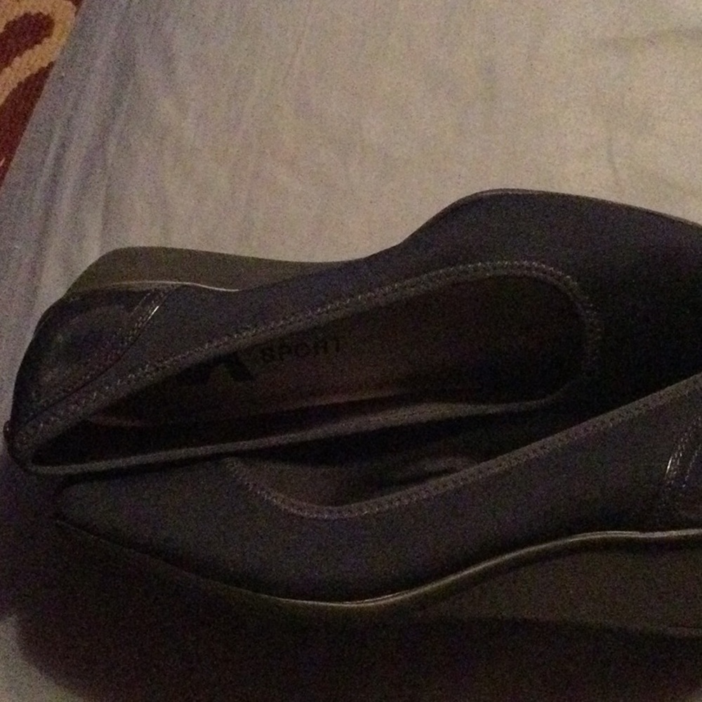 Anne Klein sport wisher wedge